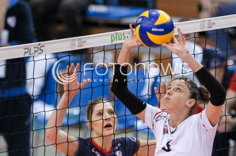  26.04.2018 RZESZOW <br />SIATKOWKA LIGA SIATKOWKI KOBIET LSK 2017/2018 WOMEN VOLLEYBALL POLAND POLISH LEAGUE <br />FAZA PLAYOFF - MECZ O 3. MIEJSCE - 1. MECZ<br />MECZ DEVELOPRES SKYRES RZESZOW - GROT BUDOWLANI LODZ <br />N/Z ANNA KACZMAR SYLWETKA <br /> 