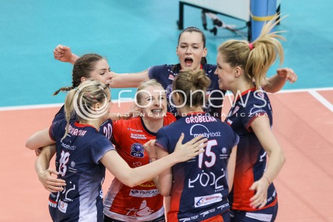  26.04.2018 RZESZOW <br />SIATKOWKA LIGA SIATKOWKI KOBIET LSK 2017/2018 WOMEN VOLLEYBALL POLAND POLISH LEAGUE <br />FAZA PLAYOFF - MECZ O 3. MIEJSCE - 1. MECZ<br />MECZ DEVELOPRES SKYRES RZESZOW - GROT BUDOWLANI LODZ <br />N/Z JULIA TWARDOWSKA AGATA WITKOWSKA MARTYNA GRAJBER RADOSC EMOCJE <br /> 