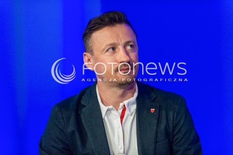  26.04.2018 WARSZAWA<br />BRIEFING PREZESA TVP JACKA KURSKIEGO DOTYCZACY ZAKUPU PRAW SPORTOWYCH<br />N/Z ADAM MALYSZ<br /> 