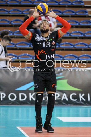  28.04.2018 RZESZOW <br />SIATKOWKA PLUS LIGA 2017/2018 MEN VOLLEYBALL POLAND POLISH PLUSLIGA LEAGUE SEASON 2017/2018 <br />MECZ O 5. MIEJSCE - MECZ NR 2<br />MECZ ASSECO RESOVIA RZESZOW - JASTRZEBSKI WEGIEL <br />N/Z SALVADOR HIDALGO OLIVA SYLWETKA<br /> 
