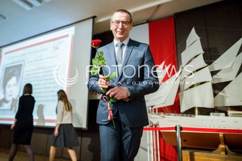  28.04.2018 GDANSK <br />OGOLNOPOLSKIE OBCHODY CZTERDZIESTOLECIA UTWORZENIA WOLNYCH ZWIAZKOW ZAWODOWYCH<br />N/Z PIOTR WALENTYNOWICZ<br /> 