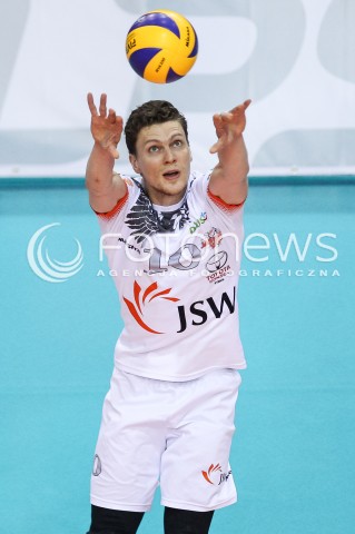  29.04.2018 RZESZOW <br />SIATKOWKA PLUS LIGA 2017/2018 MEN VOLLEYBALL POLAND POLISH PLUSLIGA LEAGUE SEASON 2017/2018 <br />MECZ O 5. MIEJSCE - MECZ NR 3<br />MECZ ASSECO RESOVIA RZESZOW - JASTRZEBSKI WEGIEL <br />N/Z LUKAS KAMPA SYLWETKA <br /> 