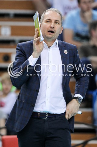  29.04.2018 RZESZOW <br />SIATKOWKA PLUS LIGA 2017/2018 MEN VOLLEYBALL POLAND POLISH PLUSLIGA LEAGUE SEASON 2017/2018 <br />MECZ O 5. MIEJSCE - MECZ NR 3<br />MECZ ASSECO RESOVIA RZESZOW - JASTRZEBSKI WEGIEL <br />N/Z ANDRZEJ KOWAL - I TRENER ( HEAD COACH ) SYLWETKA <br /> 