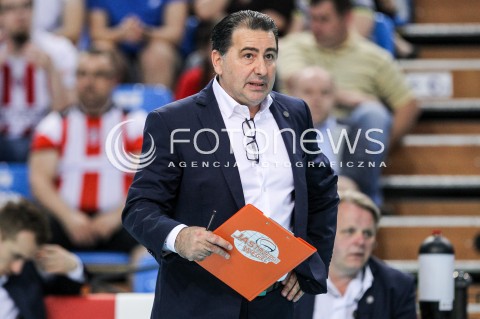  29.04.2018 RZESZOW <br />SIATKOWKA PLUS LIGA 2017/2018 MEN VOLLEYBALL POLAND POLISH PLUSLIGA LEAGUE SEASON 2017/2018 <br />MECZ O 5. MIEJSCE - MECZ NR 3<br />MECZ ASSECO RESOVIA RZESZOW - JASTRZEBSKI WEGIEL <br />N/Z FERDINANDO DE GIORGI - I TRENER ( HEAD COACH ) SYLWETKA <br /> 