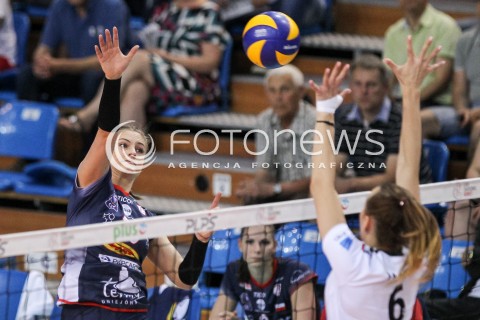  02.05.2018 RZESZOW <br />SIATKOWKA LIGA SIATKOWKI KOBIET LSK 2017/2018 WOMEN VOLLEYBALL POLAND POLISH LEAGUE <br />FAZA PLAYOFF - MECZ O 3. MIEJSCE - 3. MECZ <br />MECZ DEVELOPRES SKYRES RZESZOW - GROT BUDOWLANI LODZ <br />N/Z MARTYNA GRAJBER <br /> 