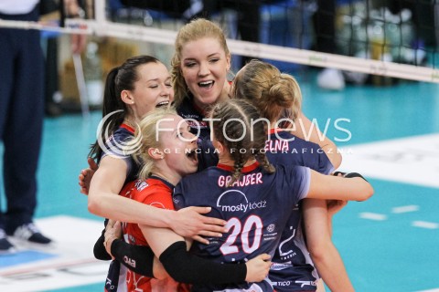  02.05.2018 RZESZOW <br />SIATKOWKA LIGA SIATKOWKI KOBIET LSK 2017/2018 WOMEN VOLLEYBALL POLAND POLISH LEAGUE <br />FAZA PLAYOFF - MECZ O 3. MIEJSCE - 3. MECZ <br />MECZ DEVELOPRES SKYRES RZESZOW - GROT BUDOWLANI LODZ <br />N/Z AGNIESZKA KAKOLEWSKA AGATA WITKOWSKA JULIA TWARDOWSKA RADOSC EMOCJE <br /> 