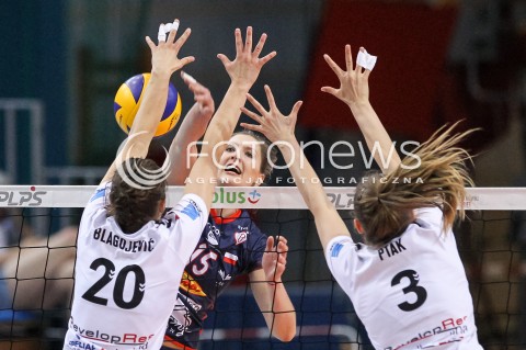  02.05.2018 RZESZOW <br />SIATKOWKA LIGA SIATKOWKI KOBIET LSK 2017/2018 WOMEN VOLLEYBALL POLAND POLISH LEAGUE <br />FAZA PLAYOFF - MECZ O 3. MIEJSCE - 3. MECZ <br />MECZ DEVELOPRES SKYRES RZESZOW - GROT BUDOWLANI LODZ <br />N/Z KAJA GROBELNA <br /> 