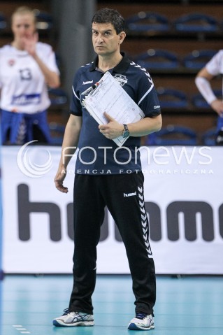  02.05.2018 RZESZOW <br />SIATKOWKA LIGA SIATKOWKI KOBIET LSK 2017/2018 WOMEN VOLLEYBALL POLAND POLISH LEAGUE <br />FAZA PLAYOFF - MECZ O 3. MIEJSCE - 3. MECZ <br />MECZ DEVELOPRES SKYRES RZESZOW - GROT BUDOWLANI LODZ <br />N/Z LORENZO MICELLI - I TRENER ( HEAD COACH ) SYLWETKA <br /> 