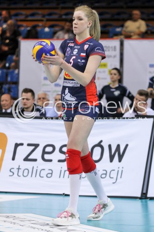  02.05.2018 RZESZOW <br />SIATKOWKA LIGA SIATKOWKI KOBIET LSK 2017/2018 WOMEN VOLLEYBALL POLAND POLISH LEAGUE <br />FAZA PLAYOFF - MECZ O 3. MIEJSCE - 3. MECZ <br />MECZ DEVELOPRES SKYRES RZESZOW - GROT BUDOWLANI LODZ <br />N/Z AGNIESZKA KAKOLEWSKA SYLWETKA <br /> 