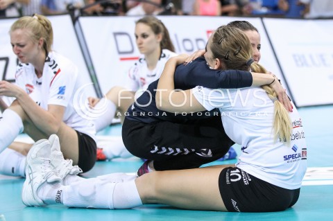  02.05.2018 RZESZOW <br />SIATKOWKA LIGA SIATKOWKI KOBIET LSK 2017/2018 WOMEN VOLLEYBALL POLAND POLISH LEAGUE <br />FAZA PLAYOFF - MECZ O 3. MIEJSCE - 3. MECZ <br />MECZ DEVELOPRES SKYRES RZESZOW - GROT BUDOWLANI LODZ <br />N/Z SIATKARKI DEVELOPRES SKYRES RZESZOW - 4 MIEJCE BEZ MEDALU SMUTEK PORAZKA PRZEGRANA<br />ADELA HELIC KAMILA GANSZCZYK EWA ZAK  <br /> 