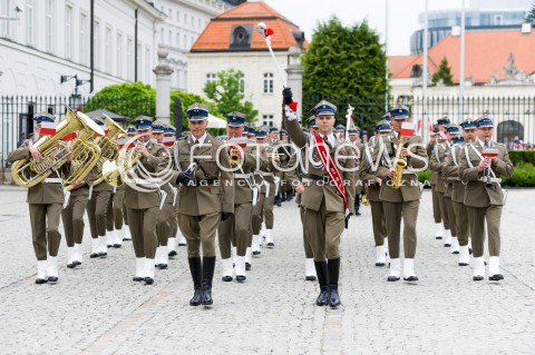 02.05.2018 WARSZAWA <br />DZIEN FLAGI POLSKIEJ Z UDZIALEM PREZYDENTA RP<br />N/Z WOJSKO ZOLNIERZE ORKIESTRA WOJSKOWA<br /> 