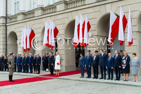  02.05.2018 WARSZAWA <br />DZIEN FLAGI POLSKIEJ Z UDZIALEM PREZYDENTA RP<br />N/Z PREZYDENT RP ANDRZEJ DUDA AGATA KORNHAUSER DUDA<br /> 