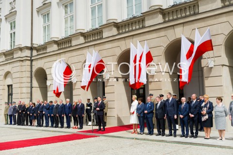  02.05.2018 WARSZAWA <br />DZIEN FLAGI POLSKIEJ Z UDZIALEM PREZYDENTA RP<br />N/Z PREZYDENT RP ANDRZEJ DUDA AGATA KORNHAUSER DUDA<br /> 