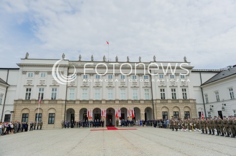  02.05.2018 WARSZAWA <br />DZIEN FLAGI POLSKIEJ Z UDZIALEM PREZYDENTA RP<br />N/Z PREZYDENT RP ANDRZEJ DUDA BELWEDER<br /> 