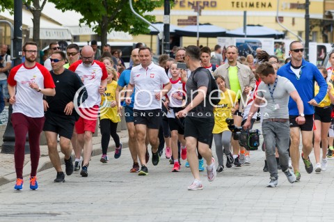  02.05.2018 WARSZAWA <br />DZIEN FLAGI POLSKIEJ Z UDZIALEM PREZYDENTA RP<br />BIALO CZERWONA SZTAFETA RMF FM<br />N/Z PREZYDENT RP ANDRZEJ DUDA<br /> 