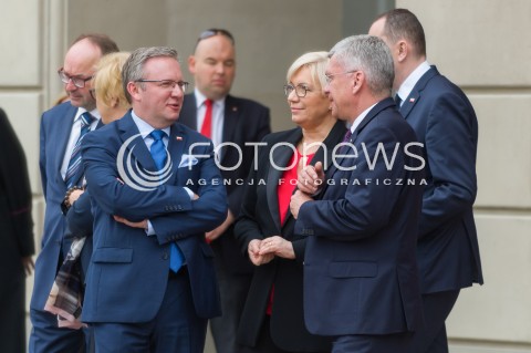  02.05.2018 WARSZAWA <br />DZIEN FLAGI POLSKIEJ Z UDZIALEM PREZYDENTA RP<br />N/Z KRZYSZTOF SZCZERSKI PREZES TK JULIA PRZYLEBSKA STANISLAW KARCZEWSKI<br /> 