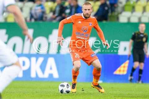  04.05.2018 GDANSK<br />PILKA NOZNA - EKSTRAKLASA SEZON 2017/2018<br />MECZ LECHIA GDANSK - BRUK BET TERMALICA NIECIECZA<br />N/Z SZYMON PAWLOWSKI SYLWETKA<br /> 