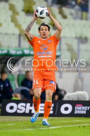  04.05.2018 GDANSK<br />PILKA NOZNA - EKSTRAKLASA SEZON 2017/2018<br />MECZ LECHIA GDANSK - BRUK BET TERMALICA NIECIECZA<br />N/Z GABRIEL MATEI SYLWETKA<br /> 