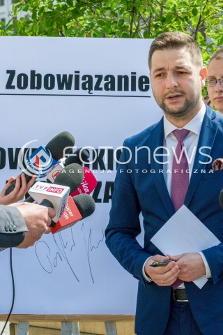  05.05.2018 WARSZAWA<br />KONFERENCJA PATRYKA JAKIEGO NA TEMAT PARKINGOW I ZOBOWIAZAN WYBORCZYCH<br />N/Z PATRYK JAKI<br /> 