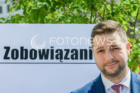 Konferencja kandydata na prezydenta Warszawy Patryka Jakiego w Warszawie