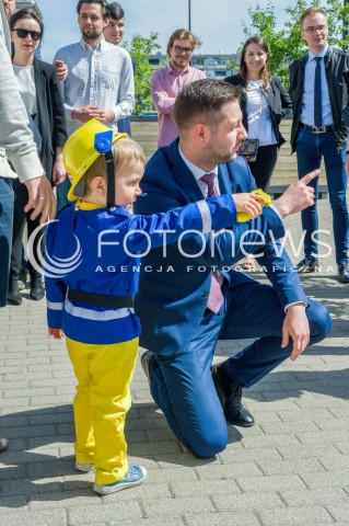  05.05.2018 WARSZAWA<br />KONFERENCJA PATRYKA JAKIEGO NA TEMAT PARKINGOW I ZOBOWIAZAN WYBORCZYCH<br />N/Z PATRYK JAKI<br /> 