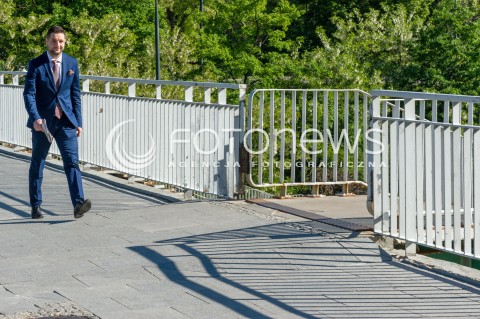 Konferencja kandydata na prezydenta Warszawy Patryka Jakiego w Warszawie