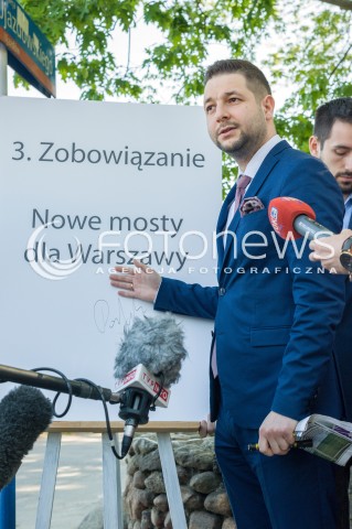  07.05.2018 WARSZAWA<br />KONFERENCJA PATRYKA JAKIEGO <br />3. ZOBOWIAZANIE <br />NOWE MOSTY DLA WARSZAWY<br />N/Z PATRYK JAKI<br /> 