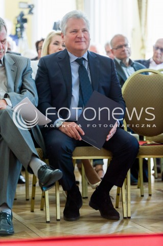  07.05.2018 WARSZAWA<br />INAUGURACYJNE SPOTKANIE SPOLECZNEGO KOMITETU LEWICY OBCHODOW 100 LECIA ODZYSKANIA NIEPODLEGLOSCI<br />N/Z ALEKSANDER KWASNIEWSKI <br /> 
