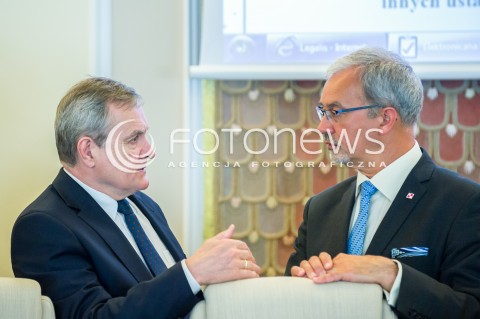  08.05.2018 WARSZAWA<br />POSIEDZENIE RADY MINISTROW<br />N/Z PIOTR GLINSKI JERZY KWIECINSKI<br /> 