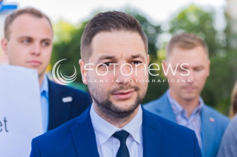  09.05.2018 WARSZAWA <br />KONFERENCJA PATRYKA JAKIEGO DOTYCZACA KOMUNIKACJI MIEJSKIEJ W WARSZAWIE<br />N/Z PATRYK JAKI<br /> 