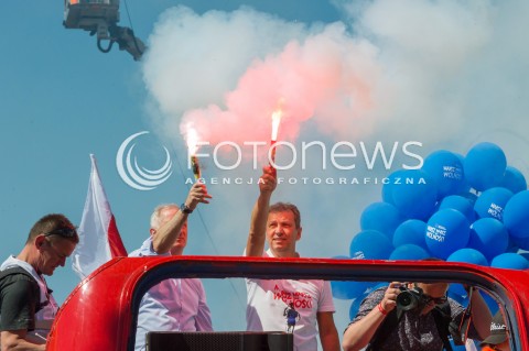 12.05.2018 WARSZAWA<br />MARSZ WOLNOSCI<br />N/Z ANDRZEJ HALICKI SLAWOMIR NEUMANN RACE<br /> 