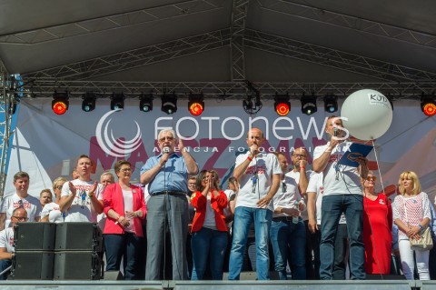  12.05.2018 WARSZAWA<br />MARSZ WOLNOSCI<br />N/Z JERZY STEPIEN KATARZYNA LUBNAUER KAMILA GASIUK PIHOWICZ PAULINA HENNIG KLOSKA BARBARA DOLNIAK BORYS BUDKA JAN GRABIEC KRZYSZTOF BREJZA<br /> 