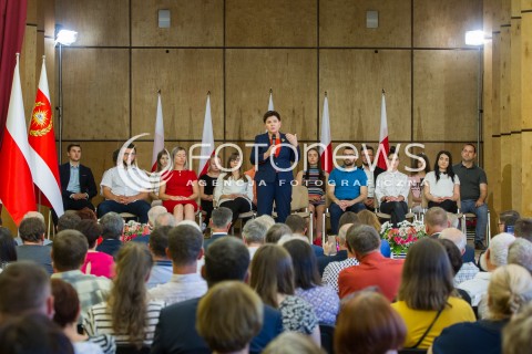 12.05.2018 BOGUCHWALA <br />SPOTKANIE WICEPREMIER BEATY SZYDLO Z MIESZKANCAMI BOGUCHWALY <br />N/Z BEATA SZYDLO <br /> 