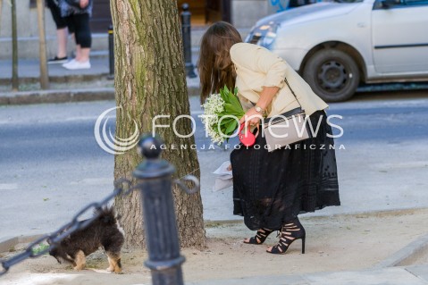  12.05.2018 WARSZAWA<br />GOSCIE PRZED STUDIEM DZIEN DOBRY TVN<br />N/Z KINGA RUSIN Z PSEM CZAREK<br /> 