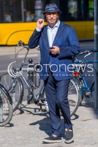  12.05.2018 WARSZAWA<br />
GOSCIE PRZED STUDIEM DZIEN DOBRY TVN<br />
N/Z PRAWNIK LEJB FOGELMAN<br />
 