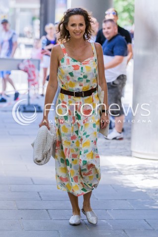  12.05.2018 WARSZAWA<br />
GOSCIE PRZED STUDIEM DZIEN DOBRY TVN<br />
N/Z MONIKA MROZOWSKA<br />
 