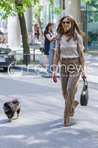  13.05.2018 WARSZAWA<br />GOSCIE PRZED STUDIEM DZIEN DOBRY TVN<br />N/Z KINGA RUSIN Z PSEM CZAREK<br /> 