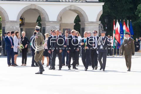  14.05.2018 WARSZAWA <br />WIZYTA PREMIERA WEGIER VIKTORA ORBANA W POLSCE<br />VIKTOR ORBAN PRZED POMNIKIEM OFIAR KATASTROFY SMOLENSKIEJ NA PLACU PILSUDSKIEGO<br />N/Z PREMIER WEGIER VIKTOR ORBAN<br /> 
