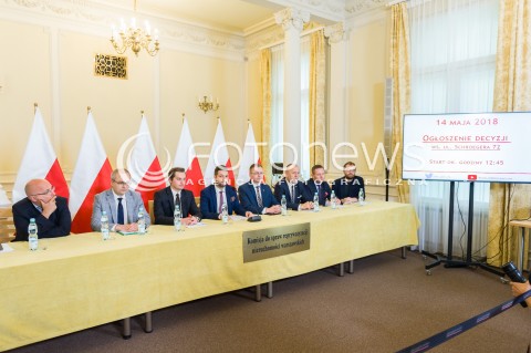  14.05.2018 WARSZAWA <br />KONFERENCJA KOMISJI REPRYWATYZACYJNEJ DS SHROEGERA 72<br />N/Z LUKASZ KONDRATKO SEBASTIAN KALETA PATRYK JAKI JAN MOSINSKI ADAM ZIELINSKI <br /> 