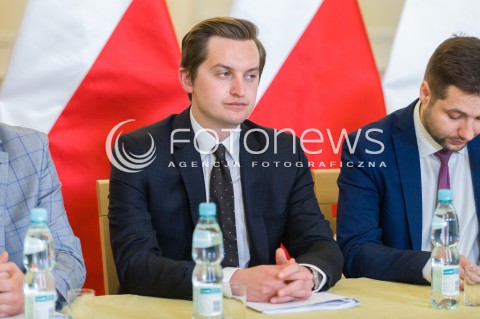  14.05.2018 WARSZAWA <br />KONFERENCJA KOMISJI REPRYWATYZACYJNEJ DS SHROEGERA 72<br />N/Z SEBASTIAN KALETA<br /> 