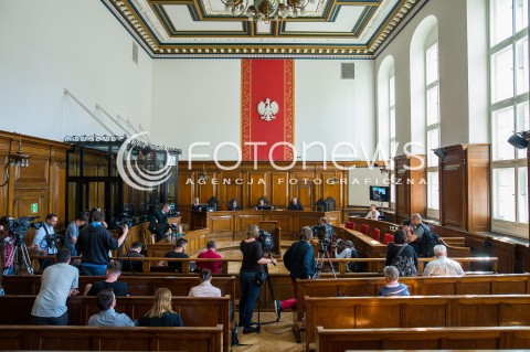 Rozprawa pomiędzy Jarosławem Kaczyńskim a Lechem Wałęsą w Gdańsku