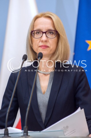  15.05.2018 WARSZAWA<br />KONFERENCJA ELZBIETY RAFALSKIEJ I TERESY CZERWINSKIEJ NA TEMAT MAPY ROZWIAZAN SYSTEMOWYCH DLA NIEPELNOSPRAWNYCH<br />N/Z TERESA CZERWINSKA<br /> 
