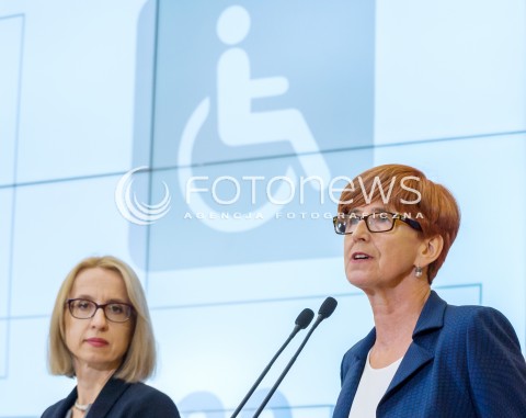  15.05.2018 WARSZAWA<br />KONFERENCJA ELZBIETY RAFALSKIEJ I TERESY CZERWINSKIEJ NA TEMAT MAPY ROZWIAZAN SYSTEMOWYCH DLA NIEPELNOSPRAWNYCH<br />N/Z ELZBIETA RAFALSKA TERESA CZERWINSKA<br /> 