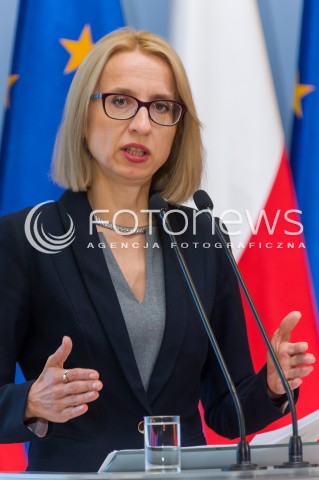  15.05.2018 WARSZAWA<br />KONFERENCJA ELZBIETY RAFALSKIEJ I TERESY CZERWINSKIEJ NA TEMAT MAPY ROZWIAZAN SYSTEMOWYCH DLA NIEPELNOSPRAWNYCH<br />N/Z TERESA CZERWINSKA<br /> 