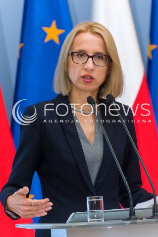  15.05.2018 WARSZAWA<br />KONFERENCJA ELZBIETY RAFALSKIEJ I TERESY CZERWINSKIEJ NA TEMAT MAPY ROZWIAZAN SYSTEMOWYCH DLA NIEPELNOSPRAWNYCH<br />N/Z TERESA CZERWINSKA<br /> 
