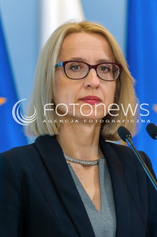  15.05.2018 WARSZAWA<br />KONFERENCJA ELZBIETY RAFALSKIEJ I TERESY CZERWINSKIEJ NA TEMAT MAPY ROZWIAZAN SYSTEMOWYCH DLA NIEPELNOSPRAWNYCH<br />N/Z TERESA CZERWINSKA<br /> 