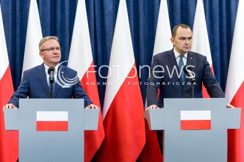  15.05.2018 WARSZAWA PALAC PREZYDENCKI<br />KONFERENCJA PRASOWA MINISTROW KRZYSZTOFA SZCZERSKIEGO I ADAMA KWIATKOWSKIEGO DOTYCZACA WIZYTY PREZYDENTA RP W USA<br />N/Z KRZYSZTOF SZCZERSKI ADAM KWIATKOWSKI<br /> 