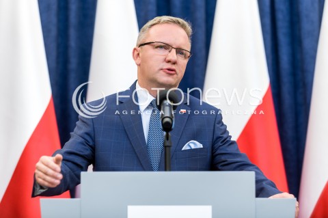 15.05.2018 WARSZAWA PALAC PREZYDENCKI<br />KONFERENCJA PRASOWA MINISTROW KRZYSZTOFA SZCZERSKIEGO I ADAMA KWIATKOWSKIEGO DOTYCZACA WIZYTY PREZYDENTA RP W USA<br />N/Z KRZYSZTOF SZCZERSKI <br /> 