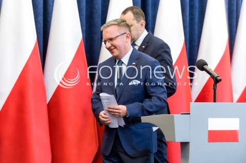  15.05.2018 WARSZAWA PALAC PREZYDENCKI<br />KONFERENCJA PRASOWA MINISTROW KRZYSZTOFA SZCZERSKIEGO I ADAMA KWIATKOWSKIEGO DOTYCZACA WIZYTY PREZYDENTA RP W USA<br />N/Z KRZYSZTOF SZCZERSKI ADAM KWIATKOWSKI<br /> 
