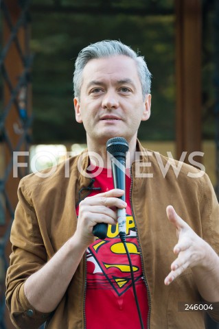  18.05.2018 WARSZAWA<br />SPOTKANIE Z ROBERTEM BIEDRONIEM W WARSZAWIE PT. I'M MR BIEDRON AND THIS IS OPENREAKTOR<br />N/Z ROBERT BIEDRON<br /> 